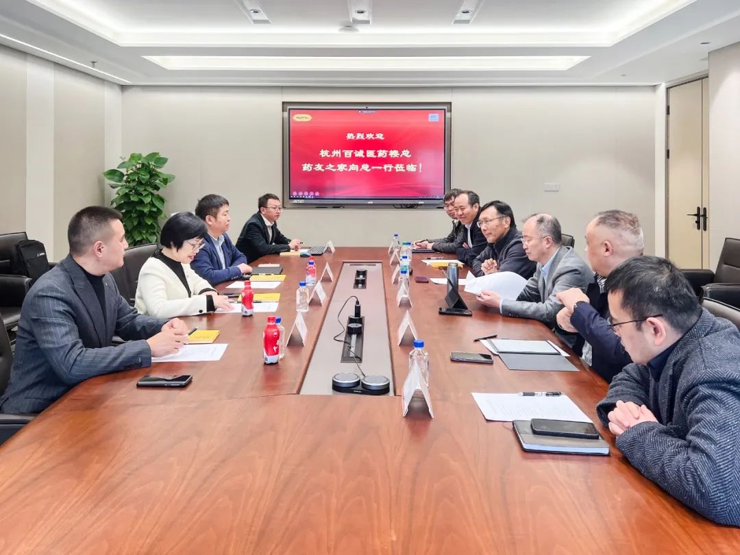 1733101062339531f5sa.jpg 5d7ef75b1c339aaa20b403f9a7ba9a63.jpg